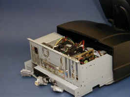 it1000_rearopen3.jpg (29388 バイト)