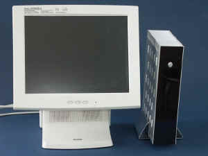 front_stay_lcd_640.JPG (48421 バイト)