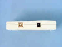 usb10rear.jpg (11319 バイト)